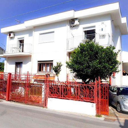 Apartamento Goethe Paestum House Exterior foto
