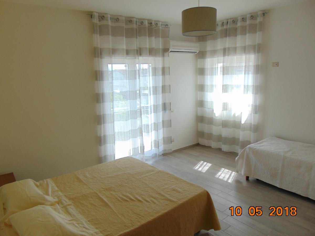 Apartamento Goethe Paestum House Exterior foto